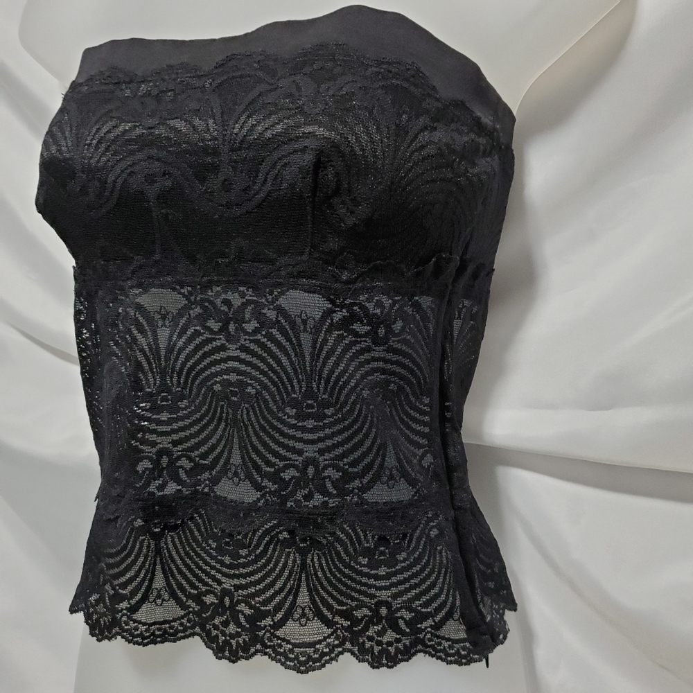 EUC BEBE BLACK CROP/TUBE TOP W/LACE SIZE MEDIUM - Picture 2 of 6